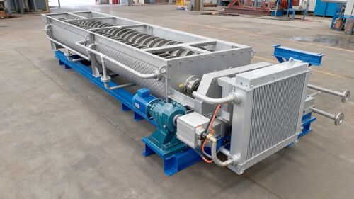 Applicazioni efficienti a temperatura controllata dei trasportatori a vite a scambio termico nell'ingegneria chimica