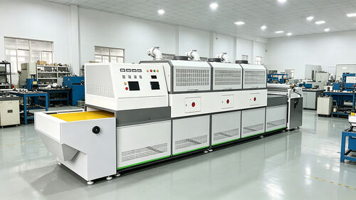 Caso applicativo industriale di disidratazione di materie prime industriali per essiccatore a microonde a tunnel continuo intelligente