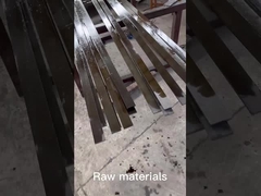 Convogliatore a lame a spirale in acciaio inossidabile laminato a freddo continuo senza albero con montatura del cuscinetto di base